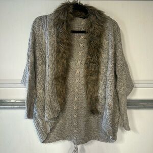 Xoxo half sleeve cardigan size M